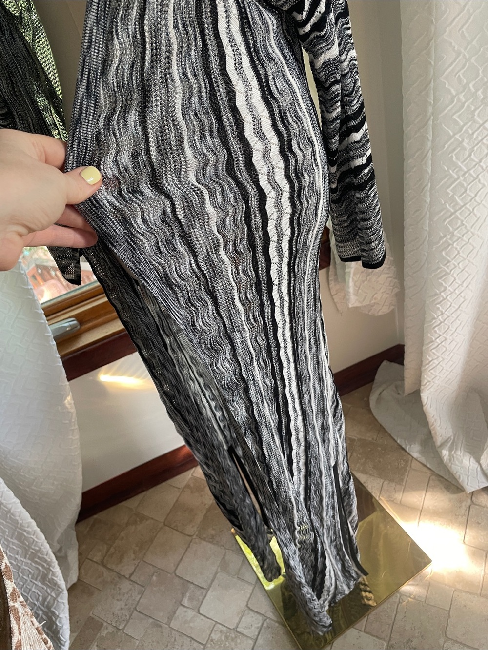 White House Black Market Long Open Duster Small/Medium fit Large too EUC - Picture 5 of 9